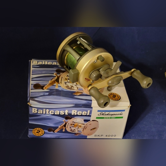 Lightly used Shakespeare Baitcast Reel SKP 4000. - Picture 9 of 9